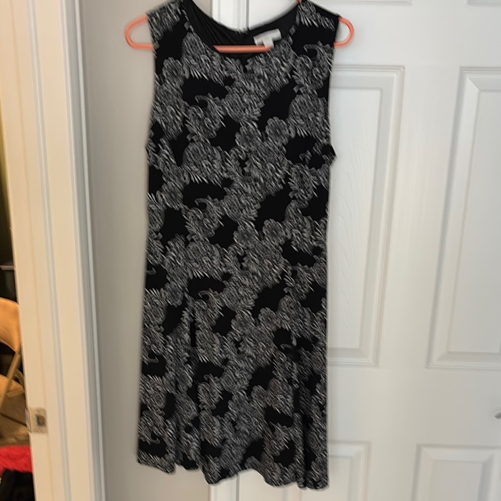 New York & Company Black and White Sheath Midi Dress
